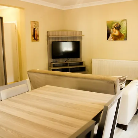 Arp Hotel 2*